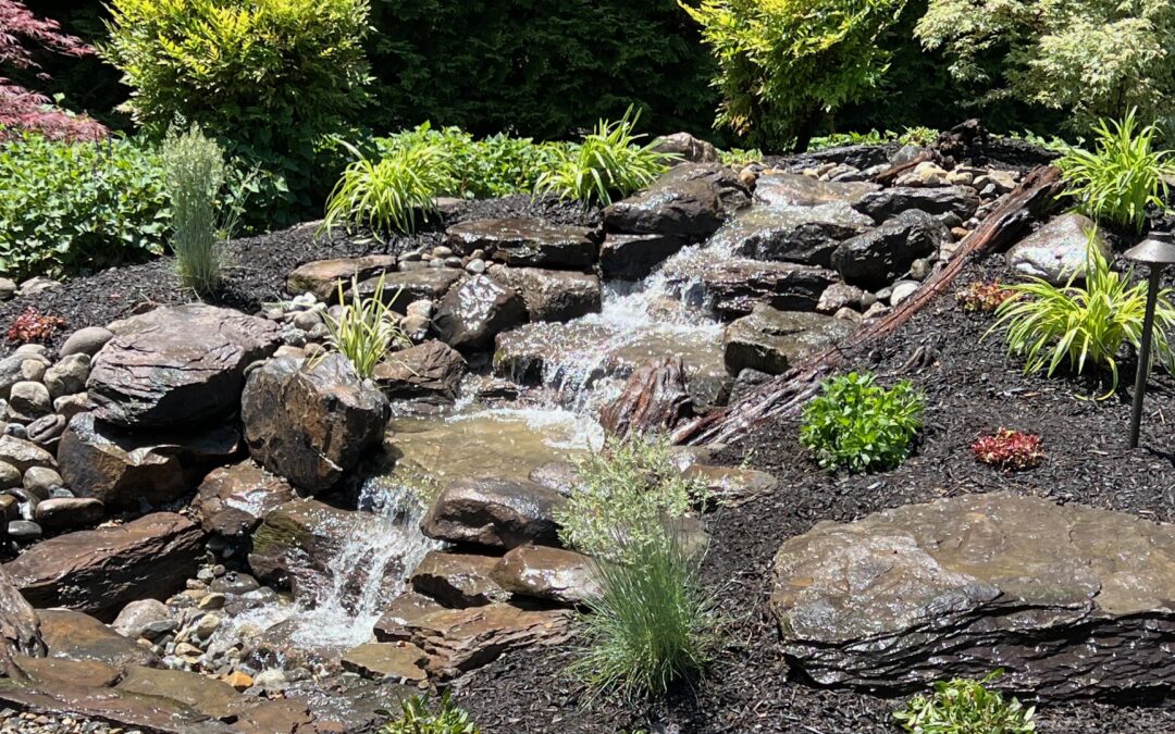 What is a Pondless Waterfall and How Does it Work?